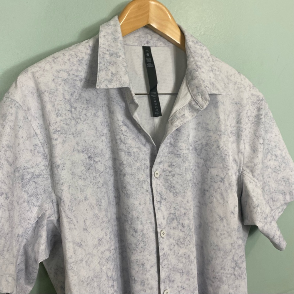 Lululemon Evolution Tech Button Down Shirt Marble… - image 3